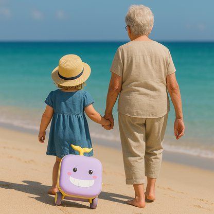 Petite fille et sa grand-mère avec ses jeux de plage valise myfunnybeach